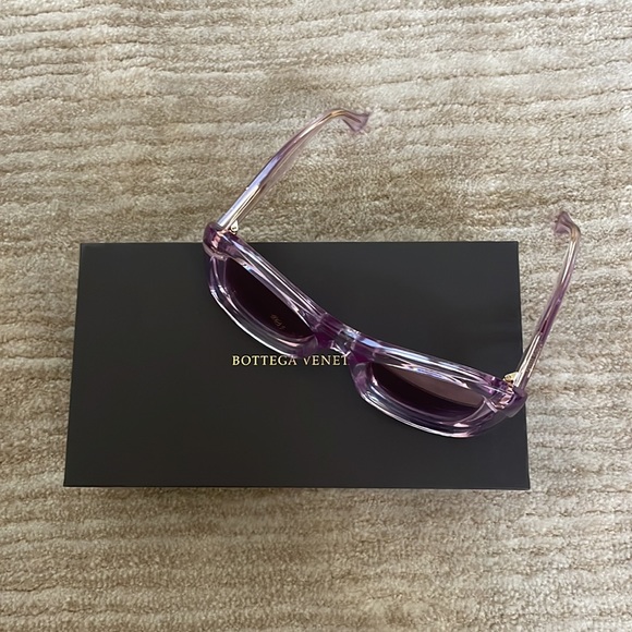 BNIB Bottega Veneta transparent rectangle frame sunglasses - Picture 2 of 11